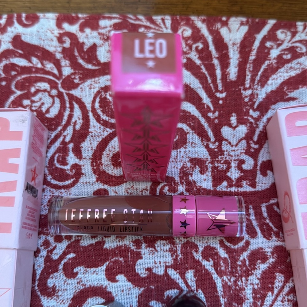 Lip Stick New Lot 5- Jeffrey star, Mac, Anastasia -Assorted Lipstick top brands! - Picture 5 of 5